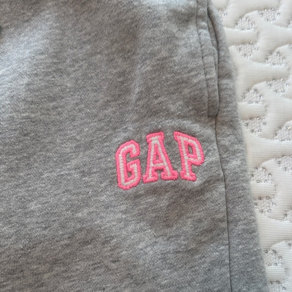 GAP Kids Gray Joggers with Pink Logo - Picture 2 of 6